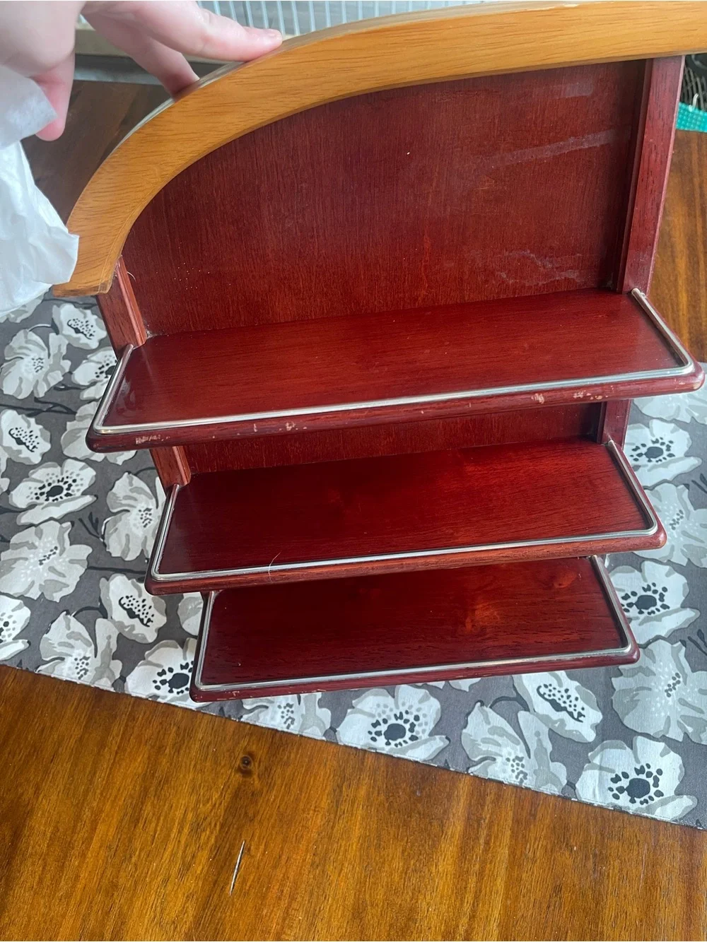 N/A three tier